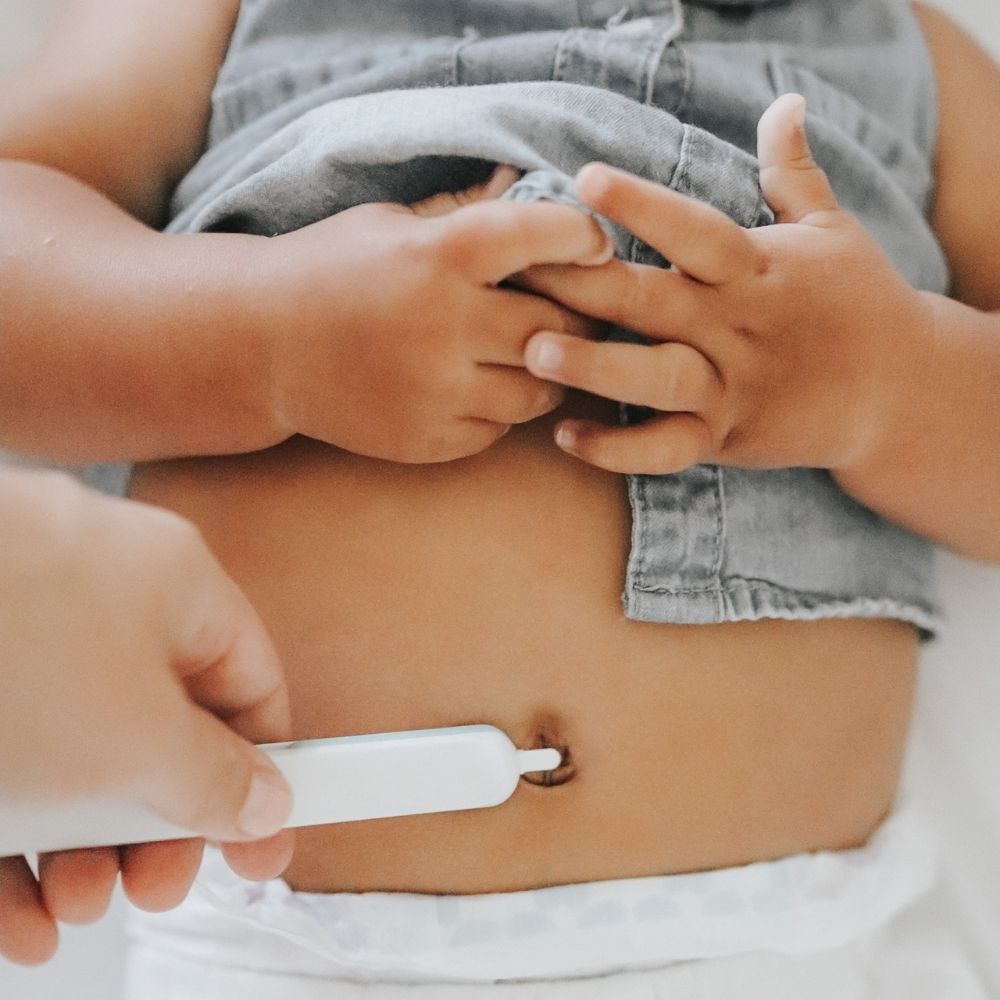 Prodotto essenziale per la pulizia di naso,orecchie e unghie