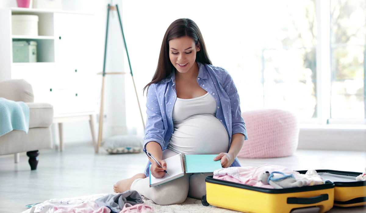 Borsa parto: cosa portare davvero in ospedale (per mamma e neonato)